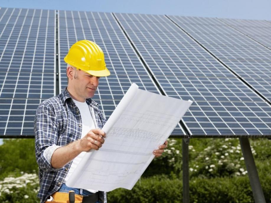 What Are The Different Types Of Renewable Energy Jobs Available?